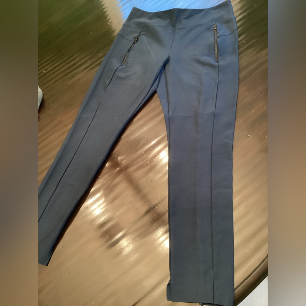 Athleta navy leggings